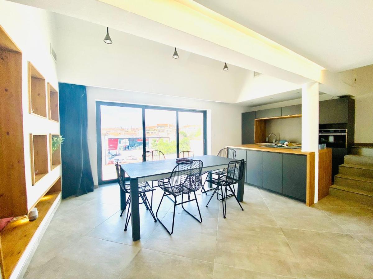 Duplex 120M2 Terrasse Vue Sur Nimes Διαμέρισμα Εξωτερικό φωτογραφία
