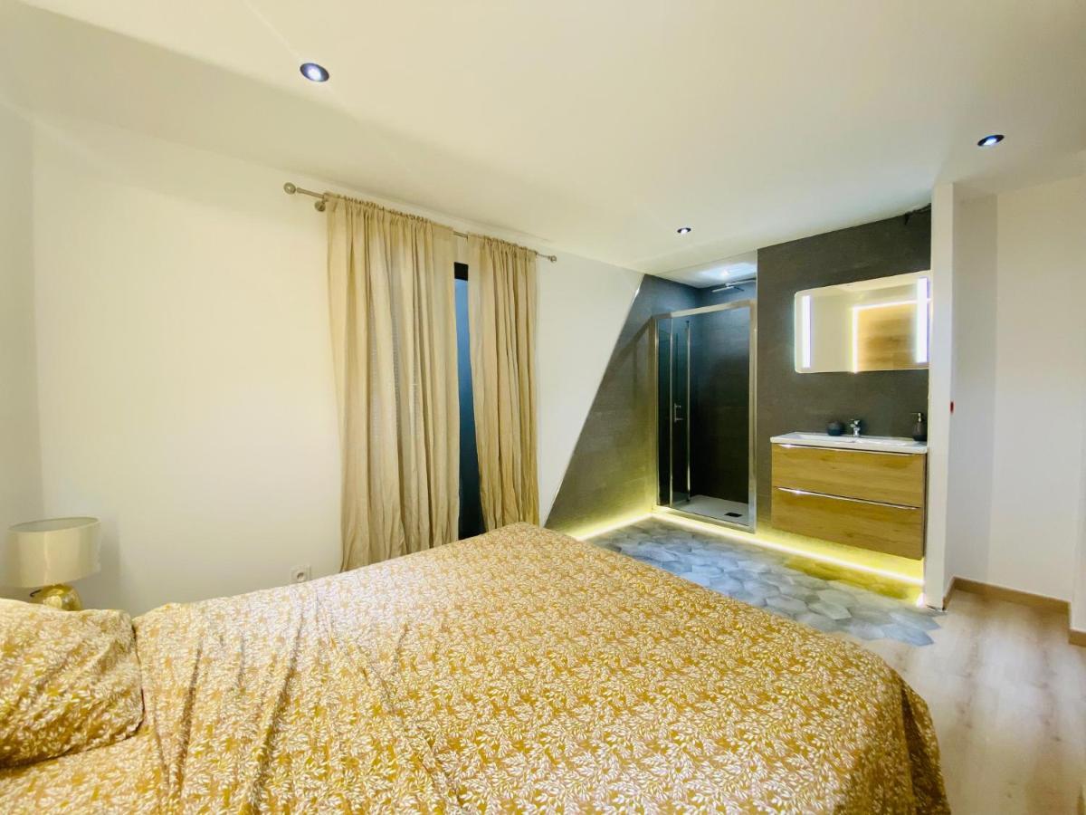 Duplex 120M2 Terrasse Vue Sur Nimes Διαμέρισμα Εξωτερικό φωτογραφία