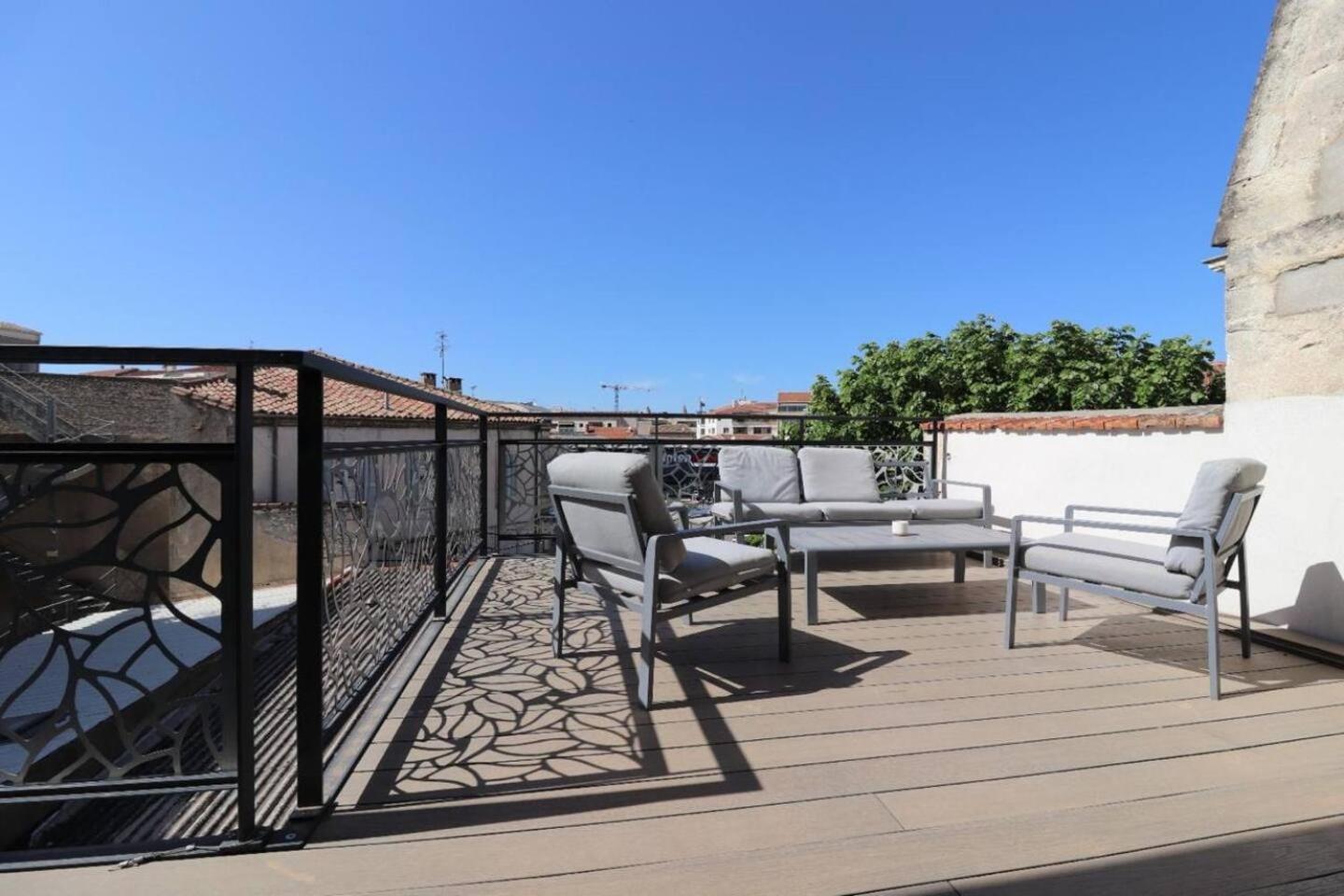 Duplex 120M2 Terrasse Vue Sur Nimes Διαμέρισμα Εξωτερικό φωτογραφία
